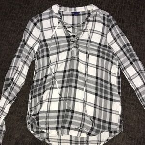 lace up long sleeve shirt